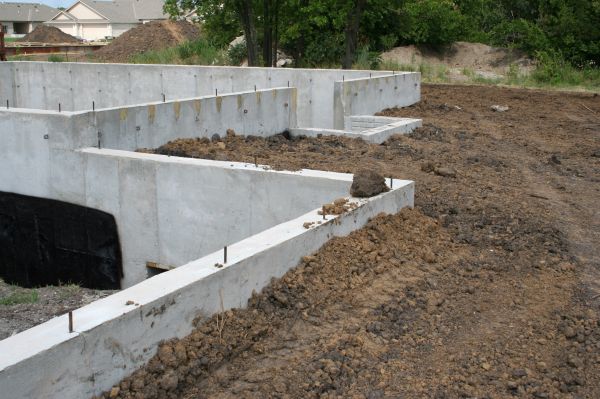 Foundation Wall Installation in Owasso